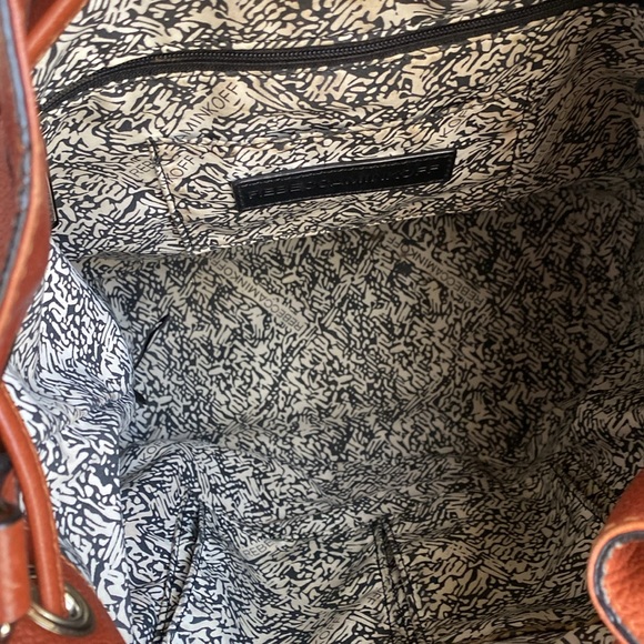 REBECCA MINKOFF "LEXI" BISCUIT BROWN BUCKET BAG 🌟EUC🌟 - Picture 11 of 17